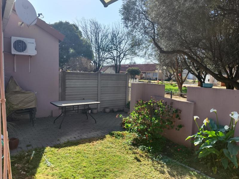 2 Bedroom Property for Sale in Sasolburg Free State